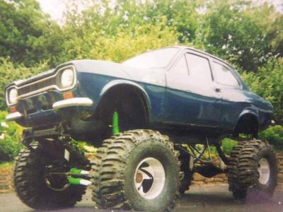 Escort 4x 4.jpg