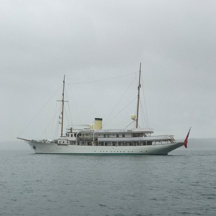 h1929.JPG