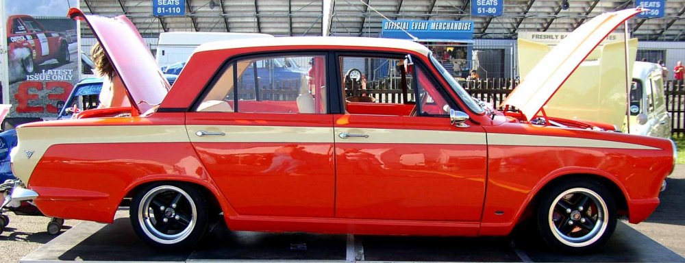 1880705542_CortinaMk14drorange-large.thumb.jpg.1a01127368a967dab3c1348161864708.jpg