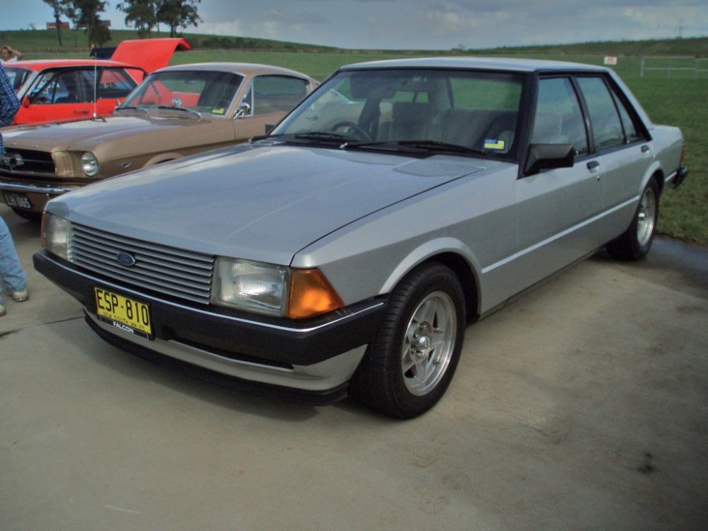 4DoorXDFalcon5.thumb.jpg.9768e14545a6d3ca5b8b4fea5f77f550.jpg