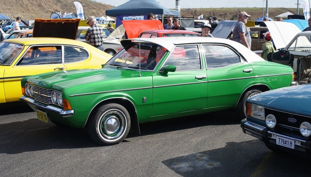 AllFord5.thumb.jpg.47d1ef3b1c7425533589bc54bb259020.jpg