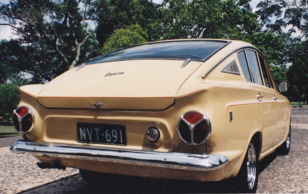CortinaFastback3.thumb.jpg.83f6c0bc11079e51737d2dd20a14d670.jpg