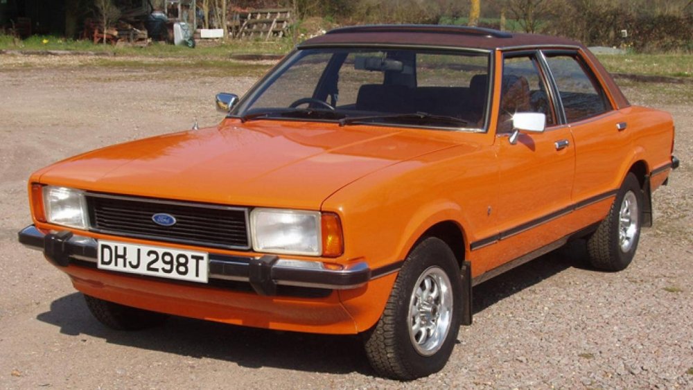 OrangeCortinaGhia.thumb.jpg.336f8853efcbd25d479992e4e1788de3.jpg