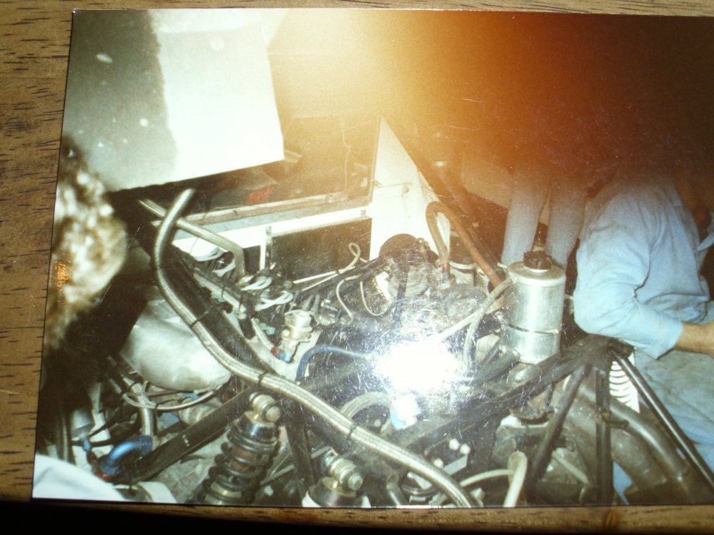 rs200 engine bay 002.JPG