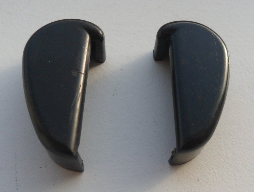 Shelfends1.thumb.jpg.58edf953571d4227bc01b344aec48814.jpg