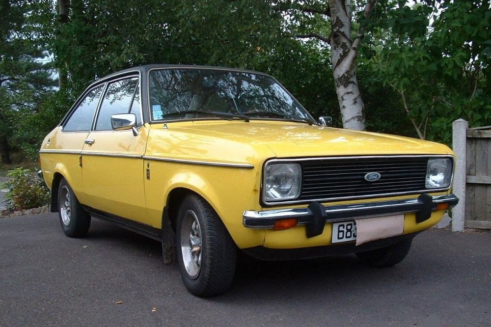 2doorghia.thumb.jpg.a024021fb37c03c997e35e8f34fd3d2f.jpg