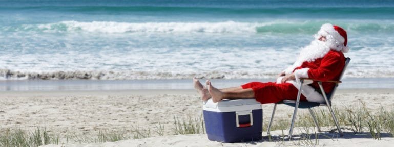 AussieSanta3.jpg.6c2e2704b68dd2b5447f7553fa703d7e.jpg
