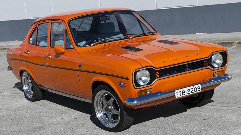 Orange4DoorMk1.jpg.b56a5ef37e5f62c7485830054a64b95f.jpg