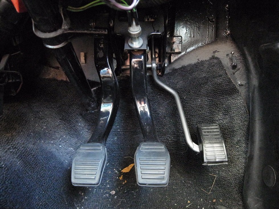 Pedal1.jpg.e23ac4d82276fc90621ec503810103b8.jpg