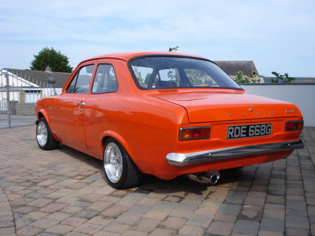 OrangeMk1Escort1.jpg.03d191650763128d14fae2c6d36a0d44.jpg