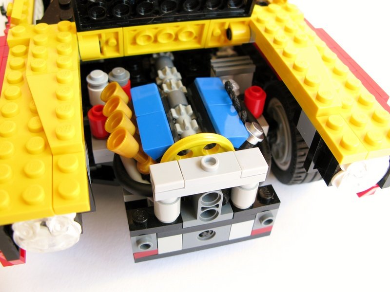 LegoMk1Escort13.jpg.f41b0303d8271cadd9418e976c8c1691.jpg