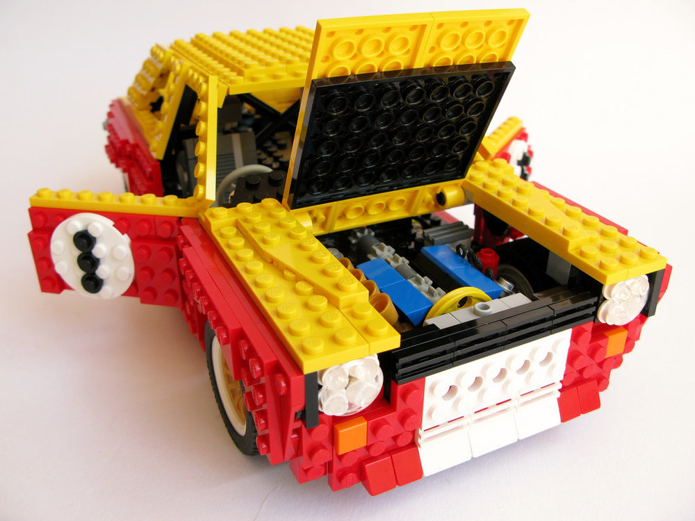 LegoMk1Escort5.thumb.jpg.657b5a7b4d9ede58af151c37ae354dc1.jpg
