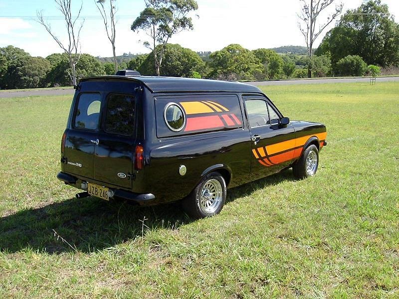 SundownerVan6.JPG.fe169c1ef2e04380f2e77e0fbbb790c9.JPG
