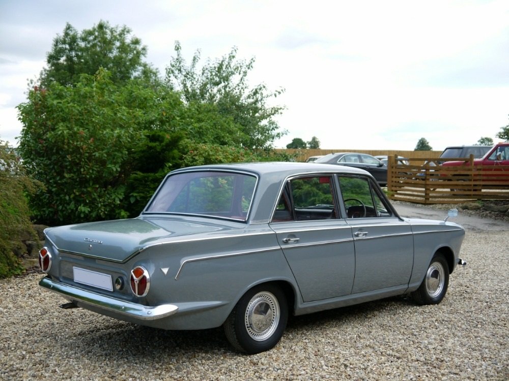 GrayCortina5.jpg.3745ac403ab01c87b0c41208fb2de9a9.jpg