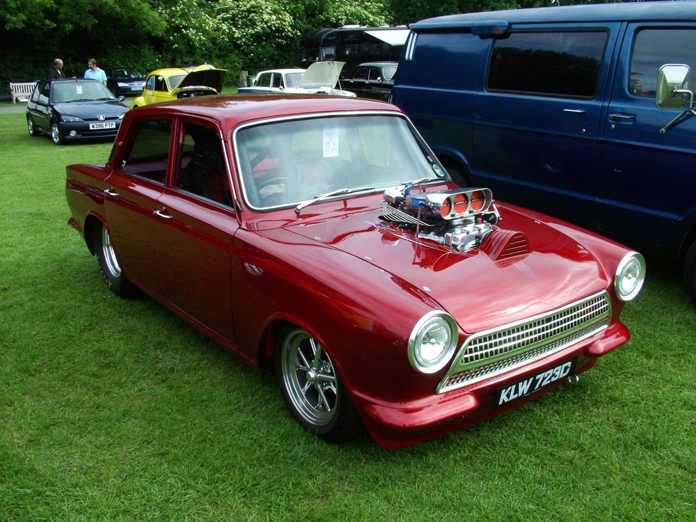 Mk1CortinaRod1s.thumb.jpg.c35e054369800ef350e8d59f6b1a52e2.jpg