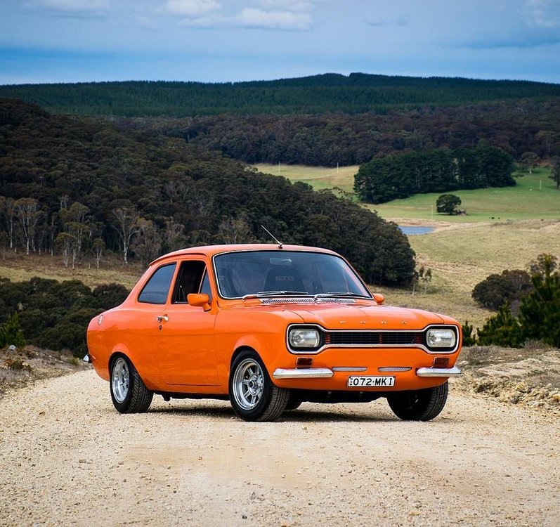 OrangeMk1Escort2.thumb.jpg.b92589ef6c1820420f63c9dffdf002b5.jpg
