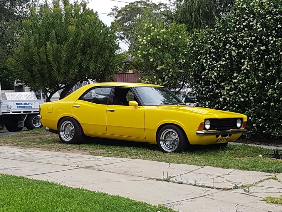4doorMk3Cortina1a.jpg.2a6bf9b495d1a52b86cc37d11645b711.jpg