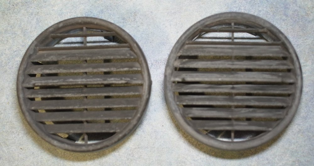 Vents1.thumb.jpg.adba0636bf787f2aa3498f5ef6292684.jpg