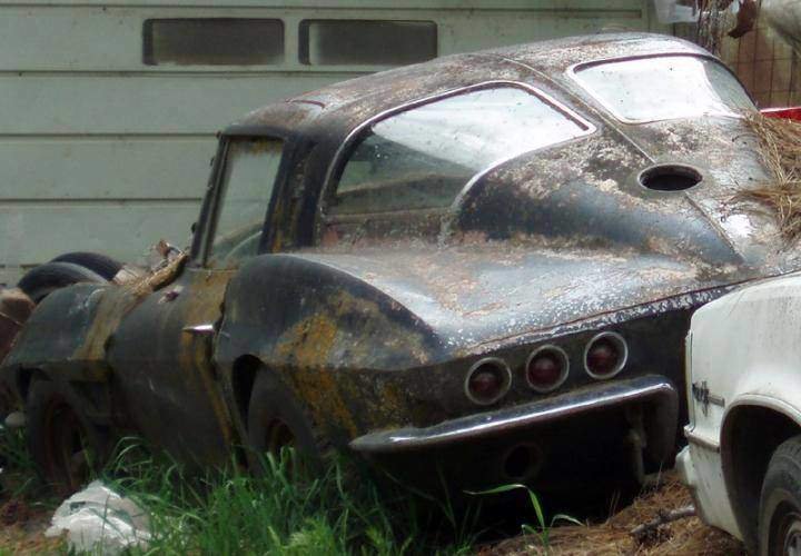 abandoned-cars-078.jpg.d466ef228e0d3ca8aaf04505de69e8e0.jpg