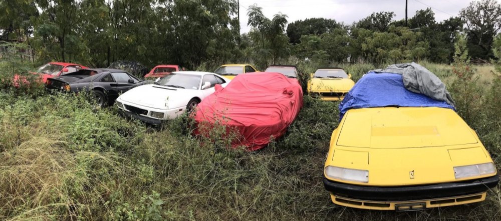 Abandoned-Ferraris.thumb.jpg.8b4169e20c22573901089555b68eb896.jpg