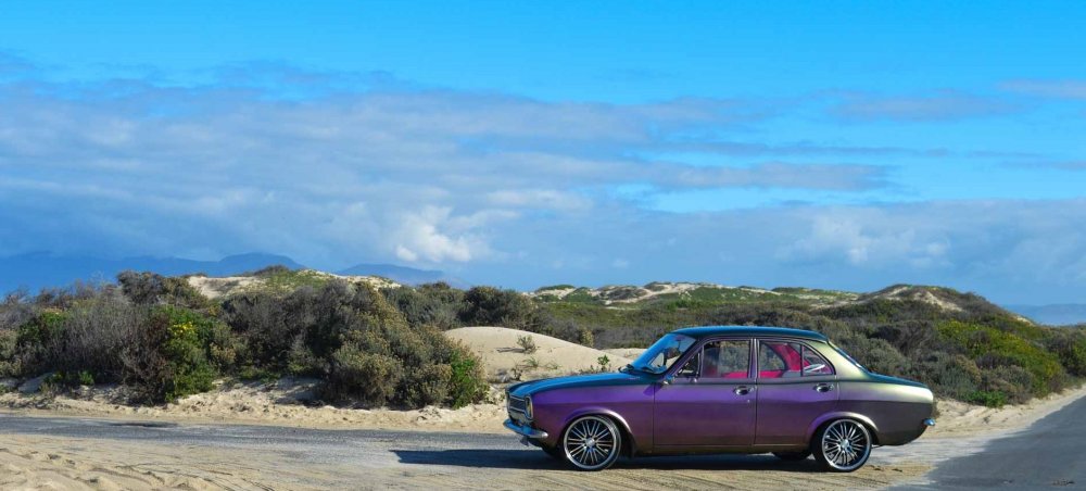 Purple4door1.thumb.jpg.b929bd7cd9a9b9df5b979f8c6cfa653b.jpg