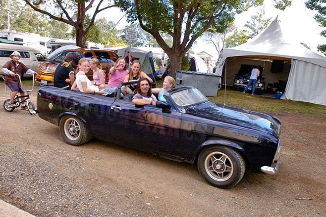 VanConvertable.jpg.37659a3571b069cf776d214598115e99.jpg
