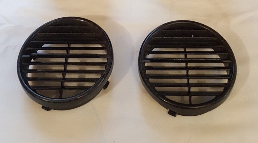 Vents2.jpg.3c961e1548ddbf426561934bcc9de58e.jpg