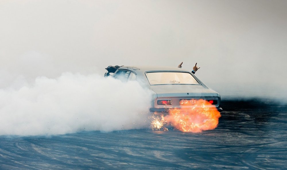 ford-capri-burnout-fire-blown.thumb.jpg.9c73e1db1232611b84e60f0a98b3b9d7.jpg