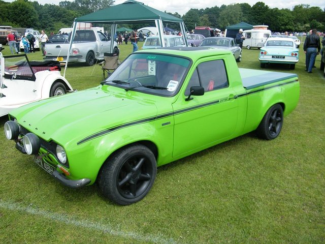 VanUte7.jpg.0490abd3ce73d4d7f1c837b80163a57d.jpg