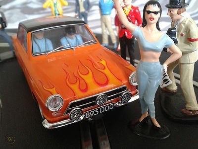 ford-cortina-mk1-phoenix1.jpg.5891e705642ccadfa8c52323a2c632ed.jpg