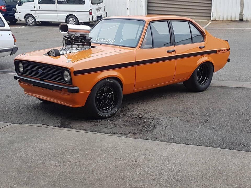 OrangeMk2Escort1a.jpg.e8f60b4fa59082fb630b4171cac7d75e.jpg