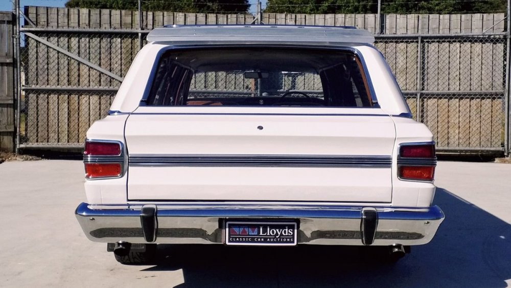 6-Door-Ford-Falcon5.thumb.jpg.e7f221a65922f725f00b3b6213d5fdd9.jpg