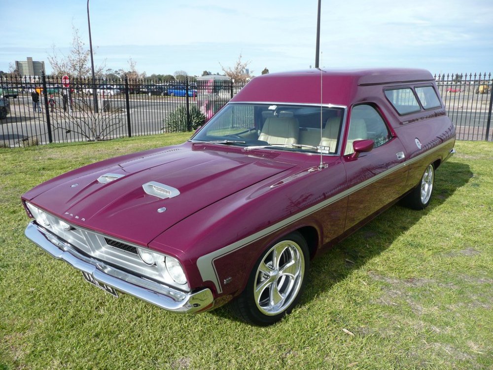 Ford_Falcon_XB_Panel_Van.thumb.jpg.3d2c67b80ffb6e6beddaafa7aefff44a.jpg