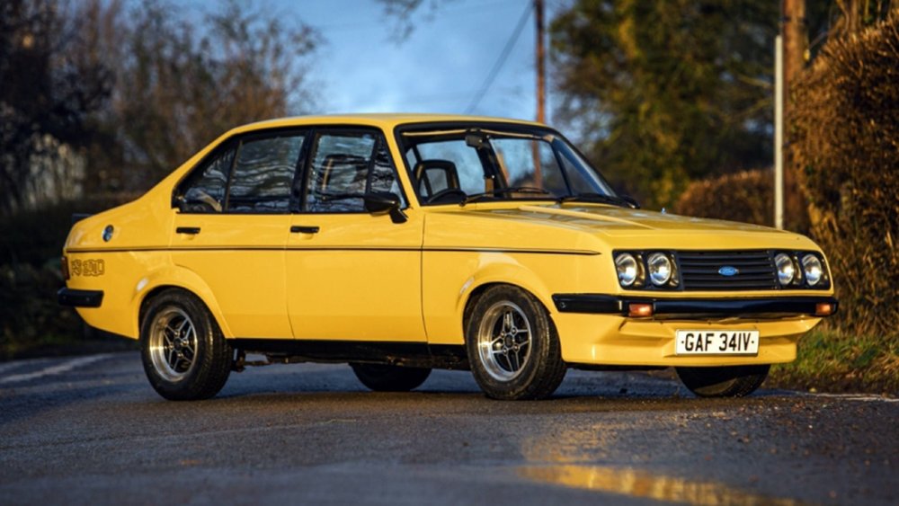 4doorRS2000c.thumb.jpg.23aa170155ef1a8dcdc0033484a6cf0e.jpg