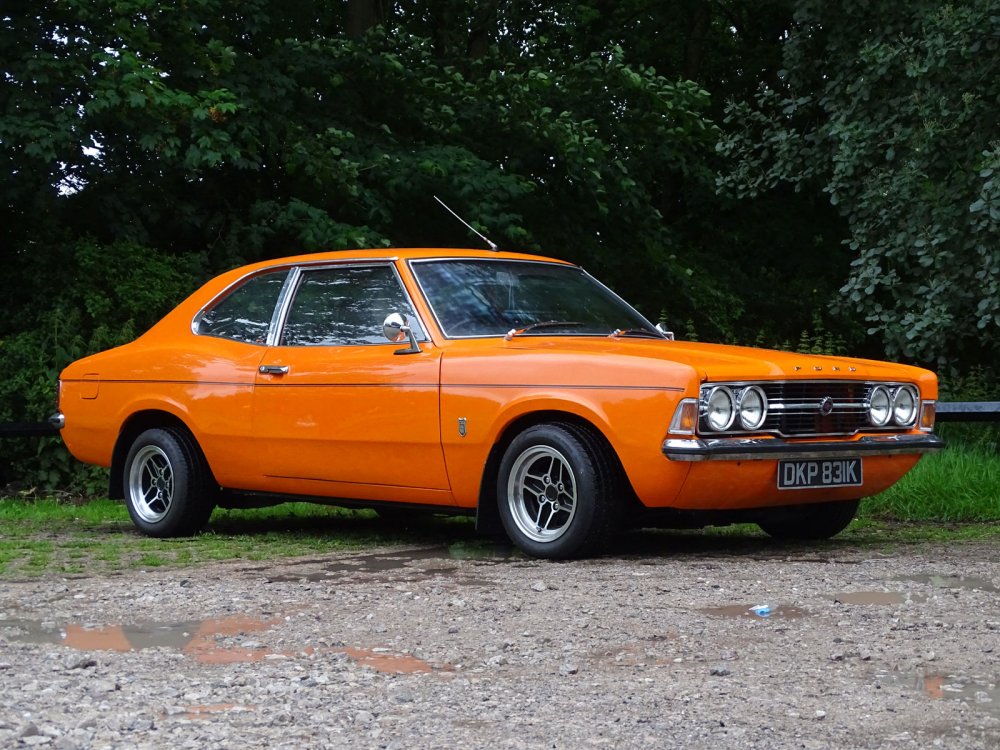 OrangeCortina5e.thumb.jpg.aeb8b3346404aa43e077016f0218da71.jpg