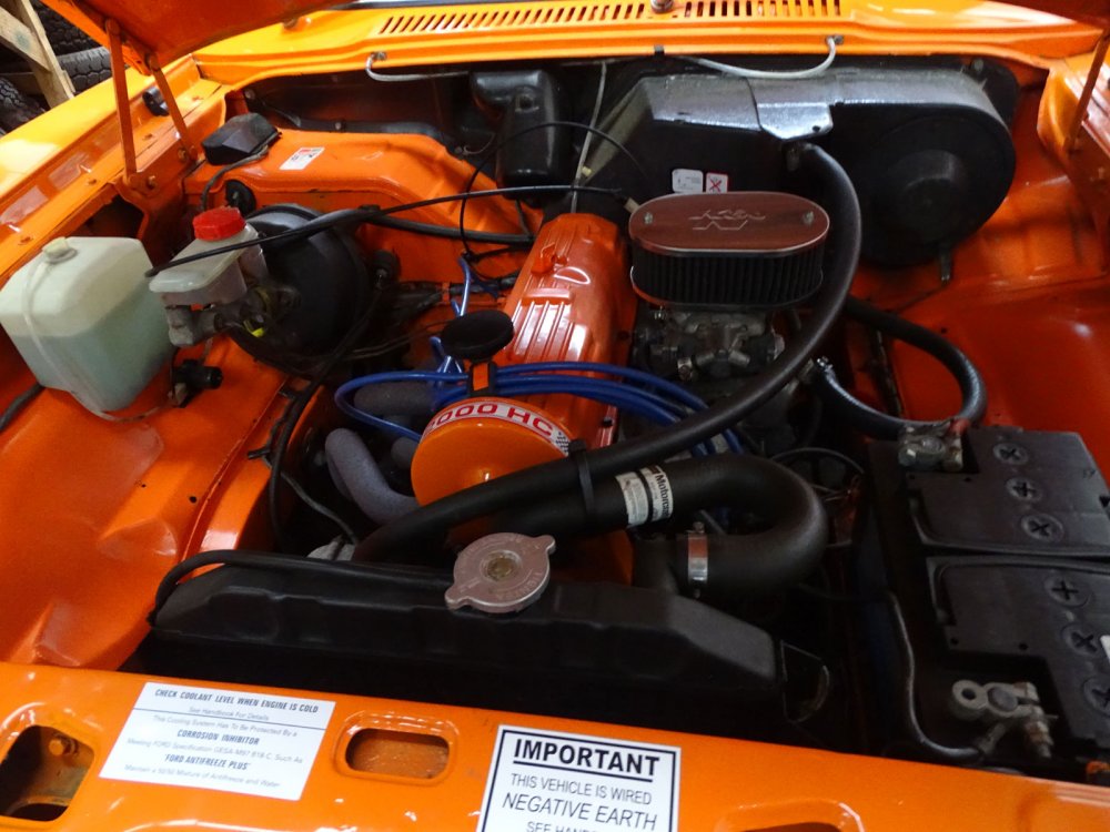 OrangeCortina5g.thumb.jpg.08ed615fbf4ce2d9f470be38f79c4b61.jpg