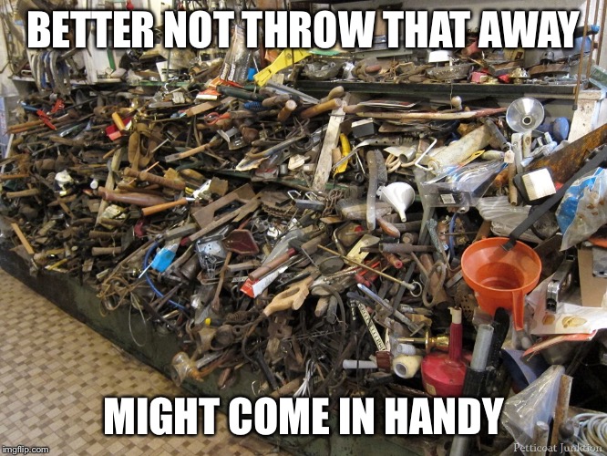Packrat4.jpg.1d7593769d5e140db1038bfcdc58550f.jpg