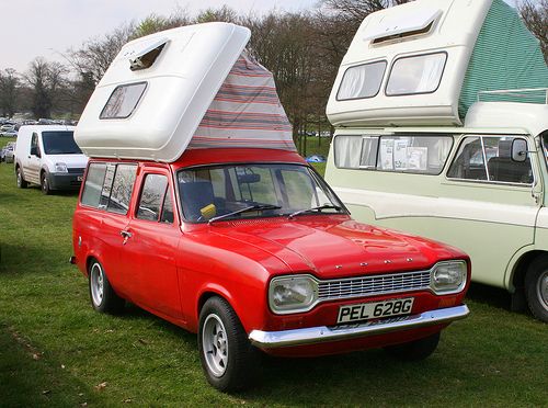 VanCamper3.jpg.cbf8f6538c3a01acda5e1c540af1041f.jpg
