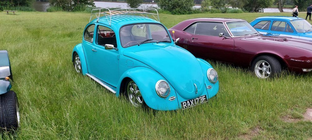 A VW Beetle (2).jpeg