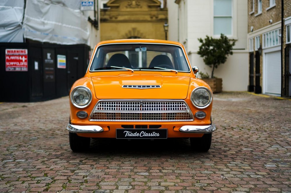 1965-Ford-Cortina-Deluxe-Orange-Exterior-1.thumb.jpg.dcb53f936efa3ae21f0f8d2308f3ca3b.jpg