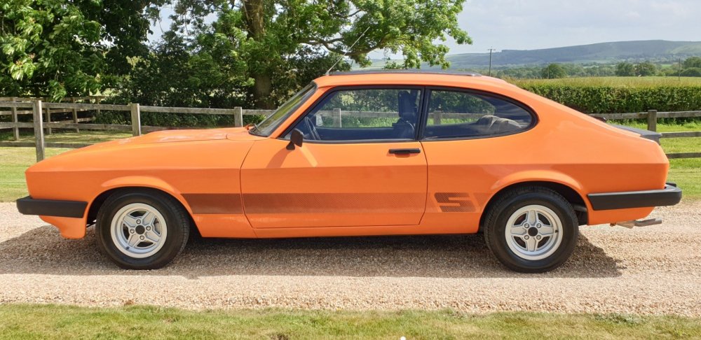 OrangeCapri7a.thumb.jpg.fe104536408ec3aaa43121319a6a5060.jpg