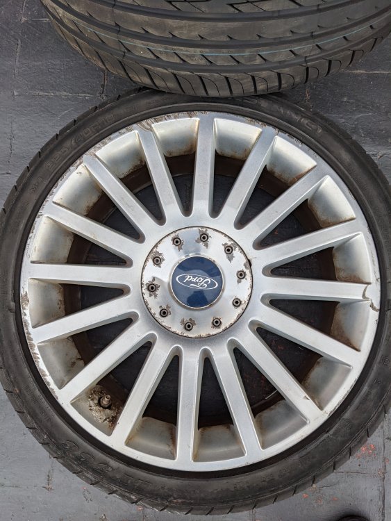 wheel 1 old.jpg