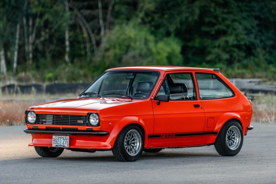 OrangeFiesta2b.jpg.7207a763cdcfb5c4e1dea833c5a69312.jpg