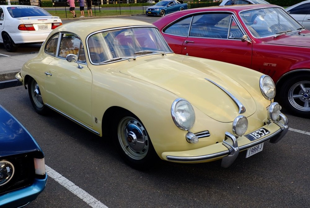 CarsUnderStars1h.thumb.jpg.3996f61ab1ff9b2a6b54757fa8408d9a.jpg