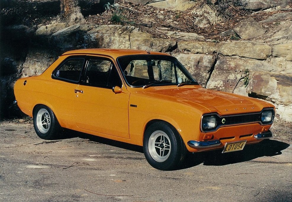 Twincam1s.jpg.0e2be34378431642730abfe9a31726cd.jpg